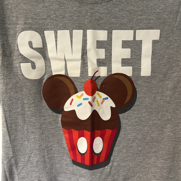 Disney Parks “Sweet” short sleeve shirt men’s size small - Picture 2 of 5